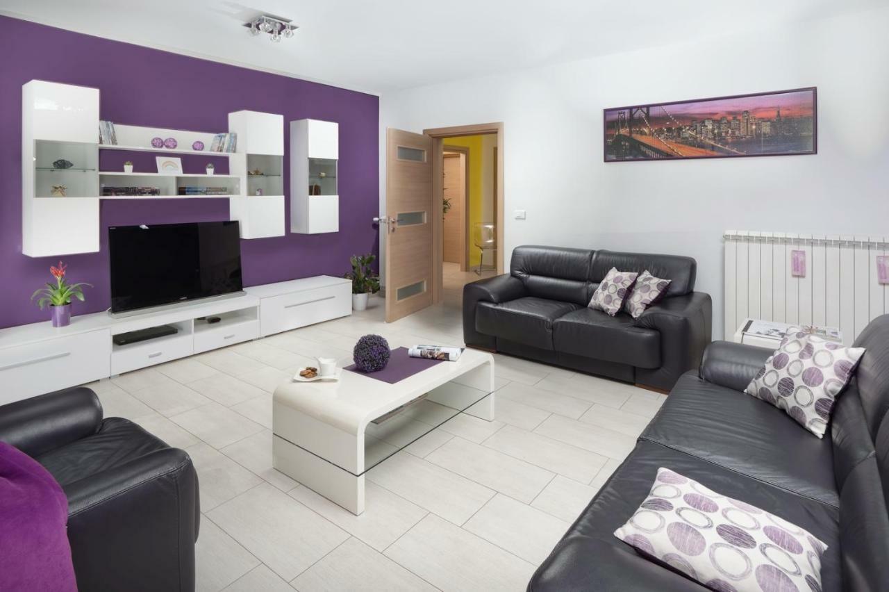 Appartement Rainbow à Pula Extérieur photo
