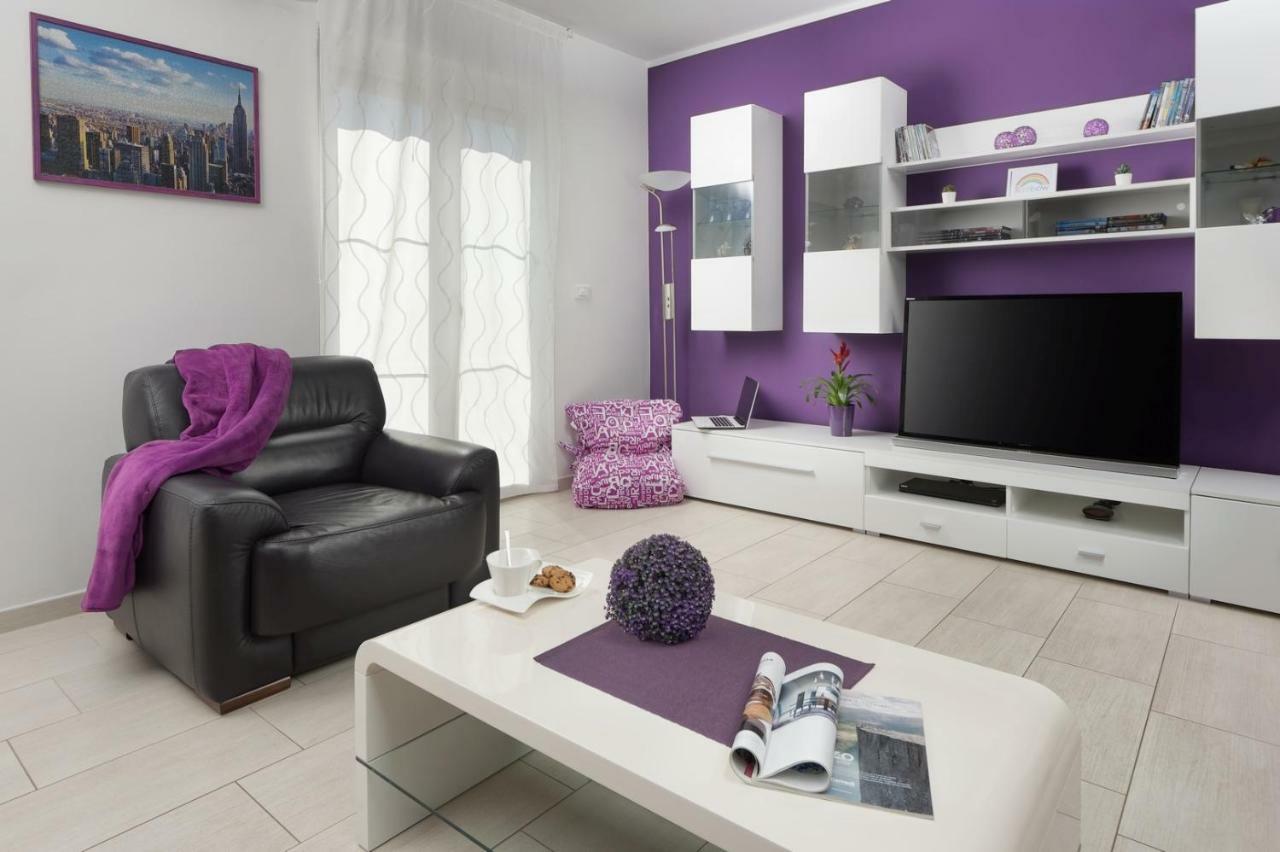 Appartement Rainbow à Pula Extérieur photo